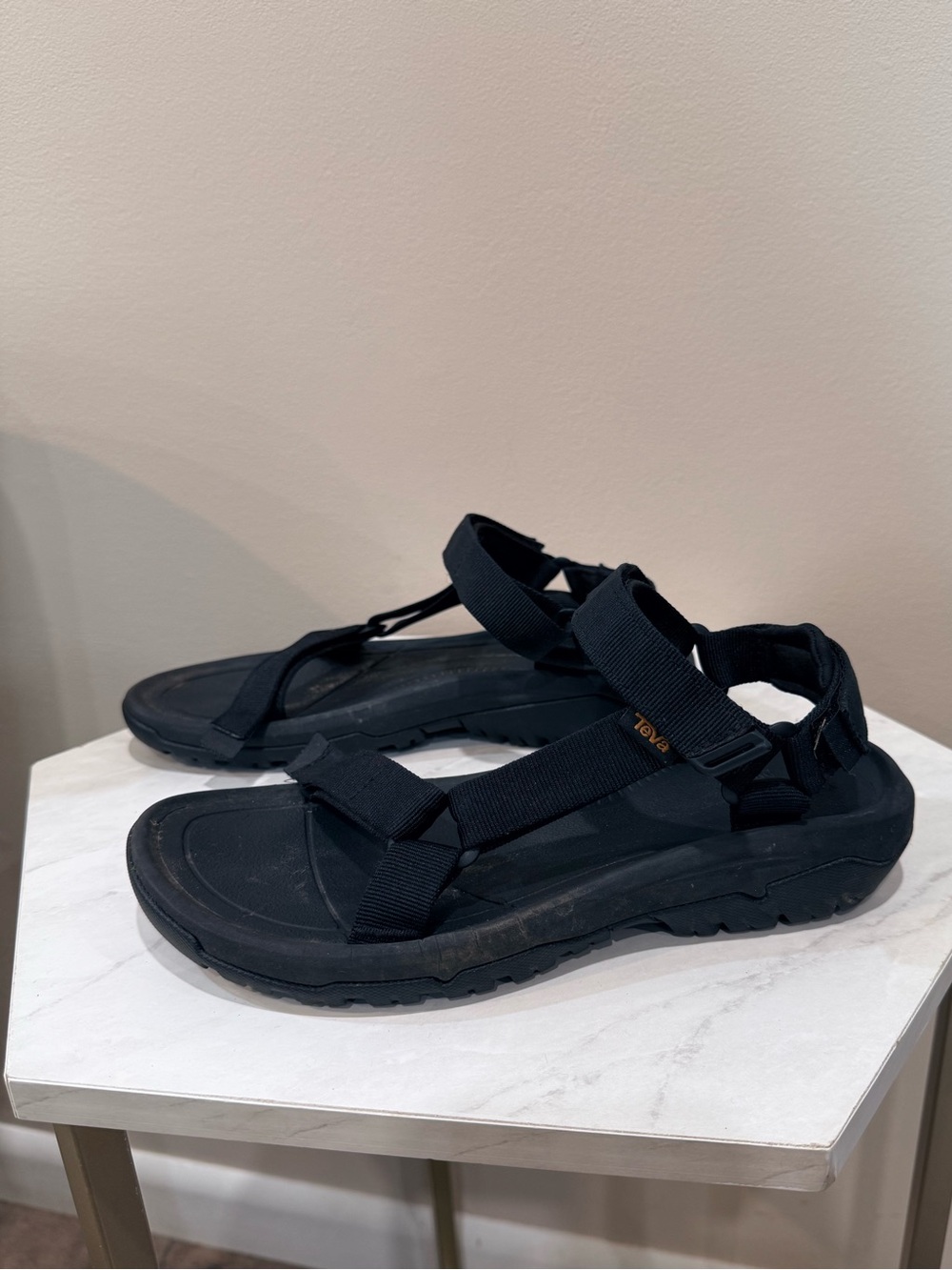 🔥Teva Black Women's Outdoor Strap Sandals Size 9 EUC🔥